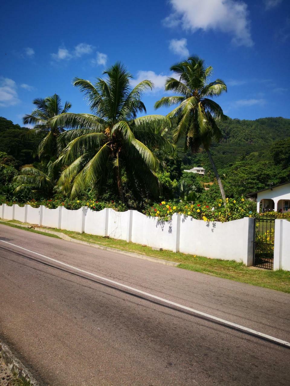 Villa Luana Yuna Au Cap Exterior photo